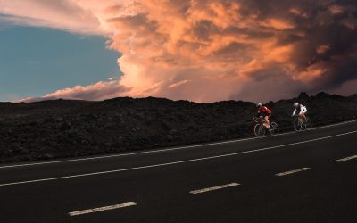 Ciclismo nocturno: Todo lo que necesitás saber antes de salir a pedalear en la oscuridad